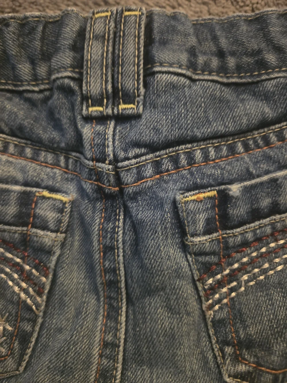 GAP brand, Blue Denim, Toddler‎ jean skort with Floral Embroidery, Size 4